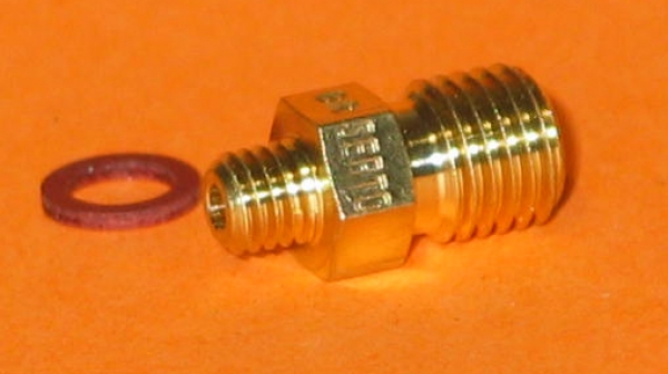 Reducing screw from M5 to M8 x 1