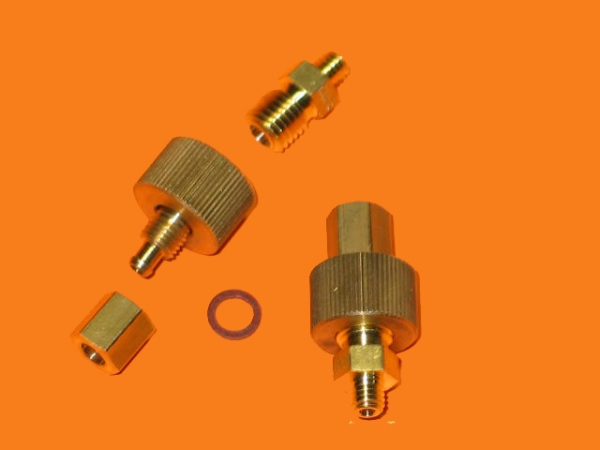 Fuel line connector complete